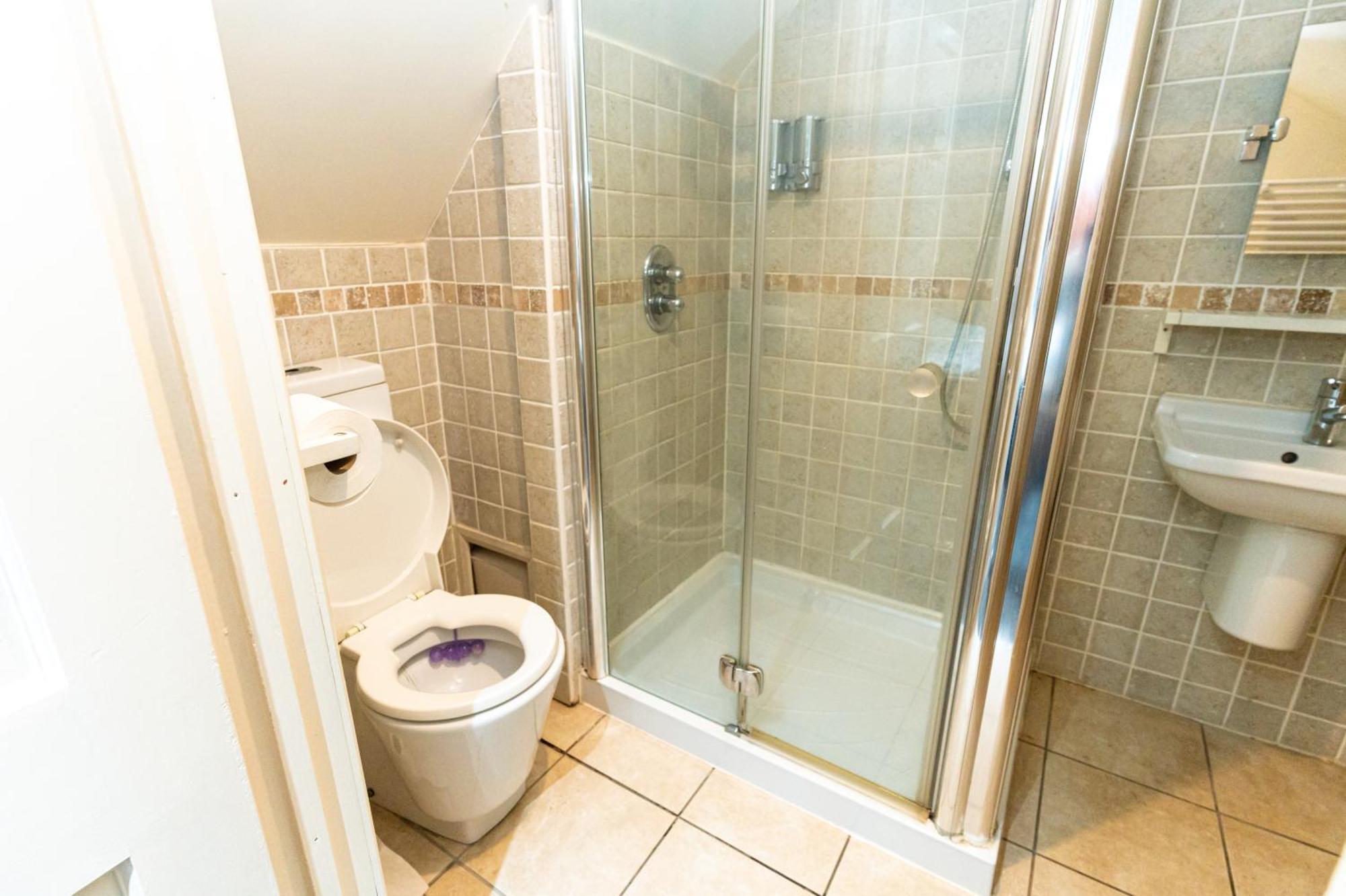 461 Shirley Road Hall B28 8ql Apartment