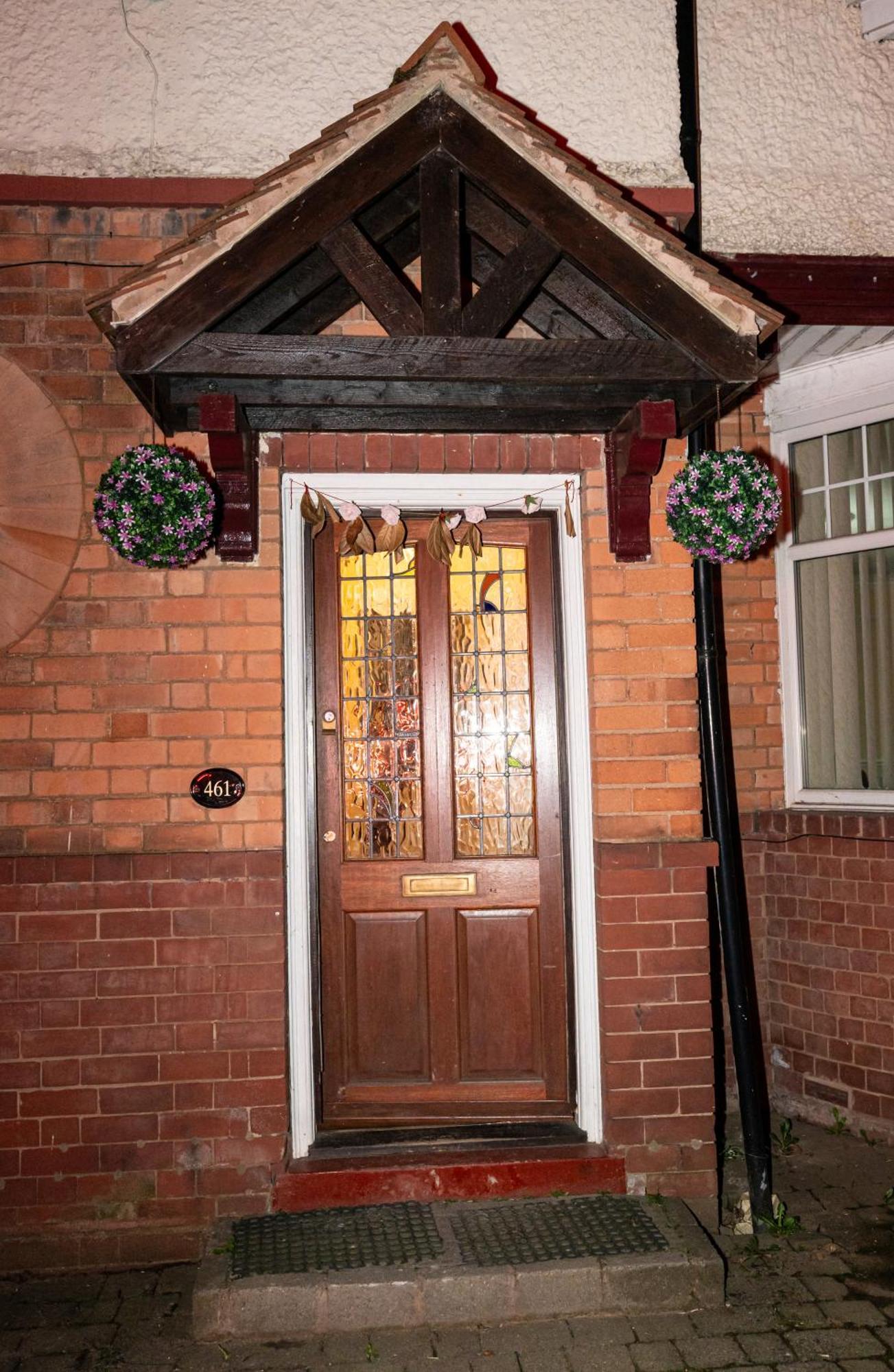 461 Shirley Road Hall B28 8ql * Birmingham