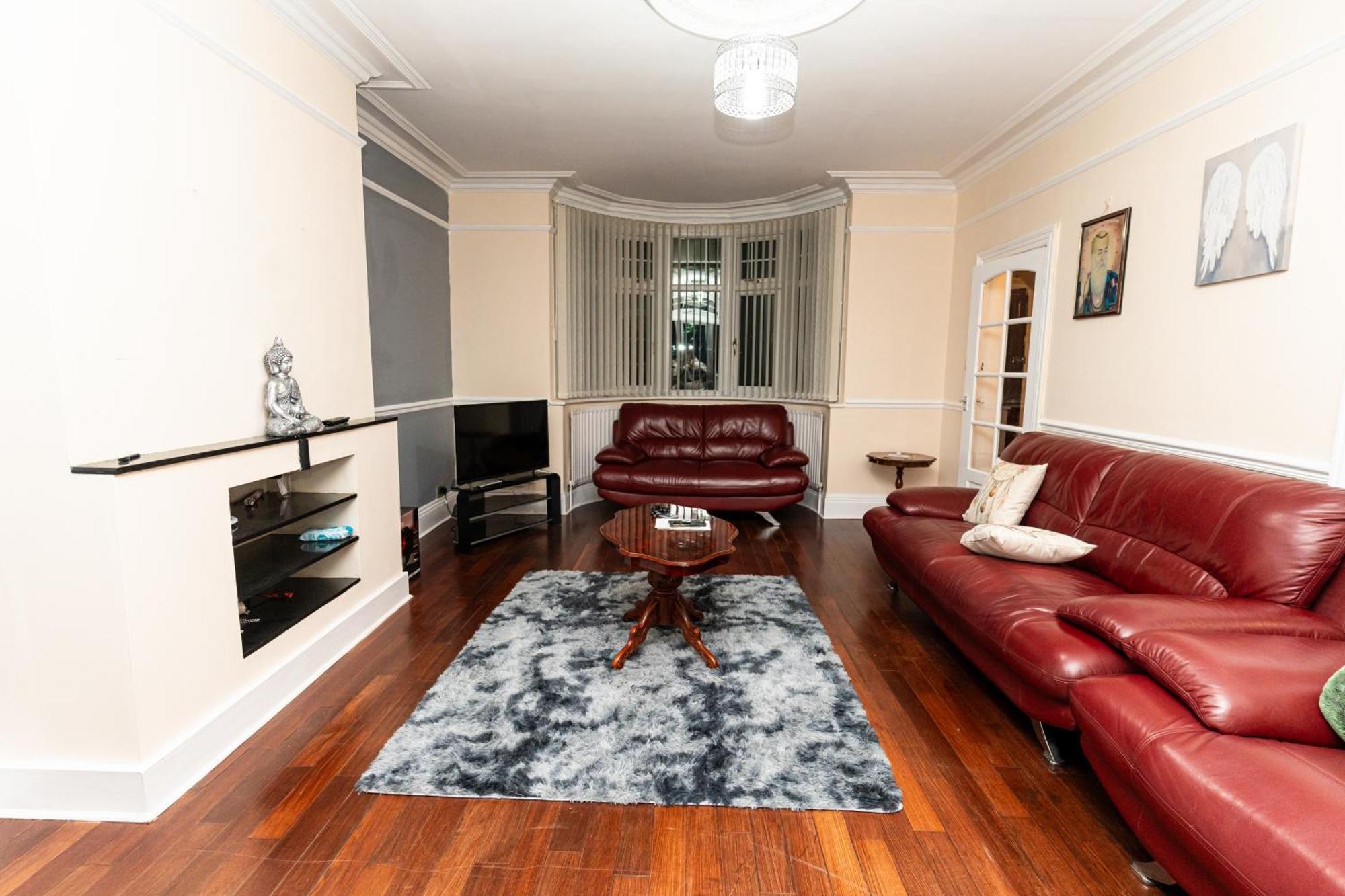 461 Shirley Road Hall B28 8ql *
