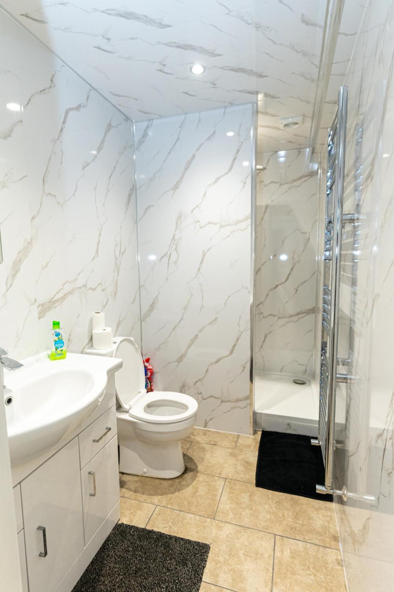 Apartment 461 Shirley Road Hall B28 8ql